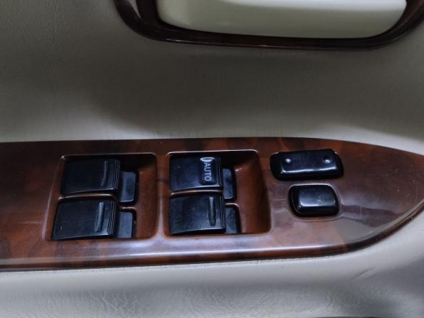 Toyota Land Cruiser 100 Series с пробегом 1998 года, цена 1 680 000 рублей, 357801 км, внедорожник, Автокод Объявления