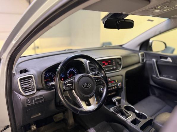 Kia Sportage IV Рестайлинг с пробегом 2020 года, цена 2 399 000 рублей, 75609 км, внедорожник, Автокод Объявления