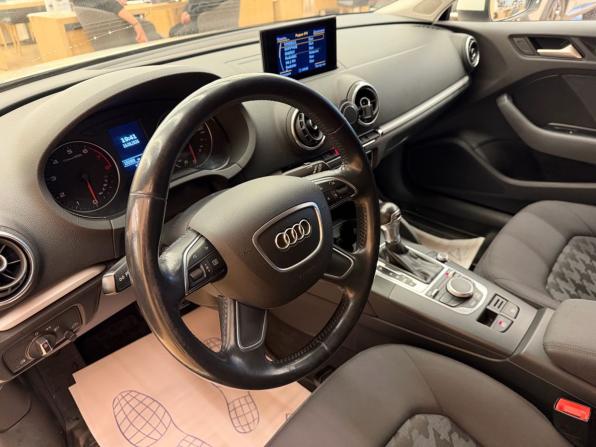 Audi A3 III (8V) с пробегом 2015 года, цена 1 199 000 рублей, 150000 км, хэтчбек, Автокод Объявления