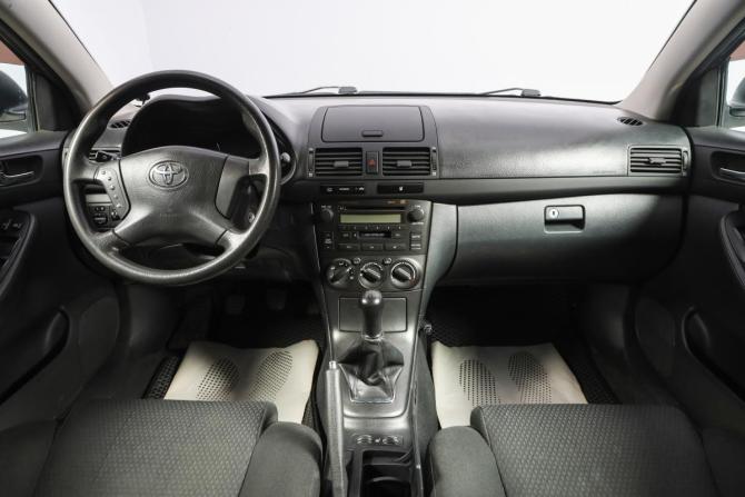 Toyota Avensis II с пробегом 2005 года, цена 699 000 рублей, 230011 км, седан, Автокод Объявления