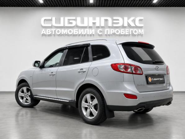 Hyundai Santa Fe Classic с пробегом 2010 года, цена 950 000 рублей, 200237 км, внедорожник, Автокод Объявления