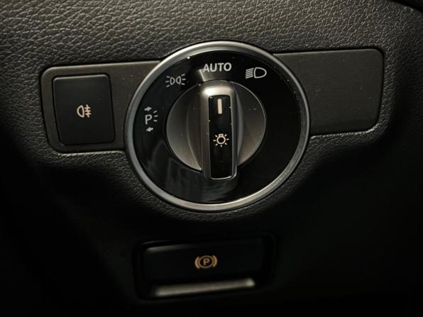 Mercedes-Benz GLA I (X156) с пробегом 2016 года, цена 1 990 000 рублей, 101173 км, внедорожник, Автокод Объявления