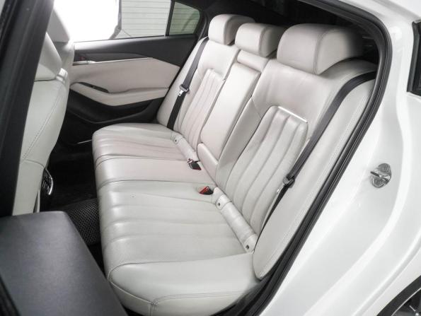 Mazda 6 III (GJ) Рестайлинг 2 с пробегом 2018 года, цена 2 129 000 рублей, 174574 км, седан, Автокод Объявления