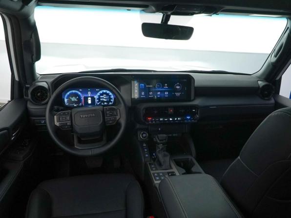 Toyota Land Cruiser Prado 250 Series с пробегом 2025 года, цена 10 827 077 рублей, 104 км, внедорожник, Автокод Объявления