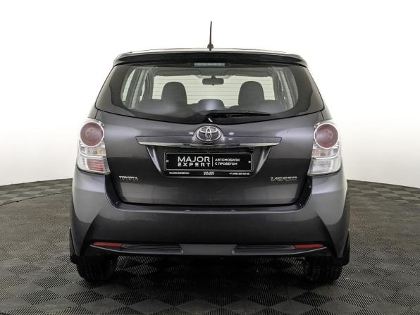 Toyota Verso I Рестайлинг с пробегом 2015 года, цена 1 525 000 рублей, 78497 км, компактвэн, Автокод Объявления