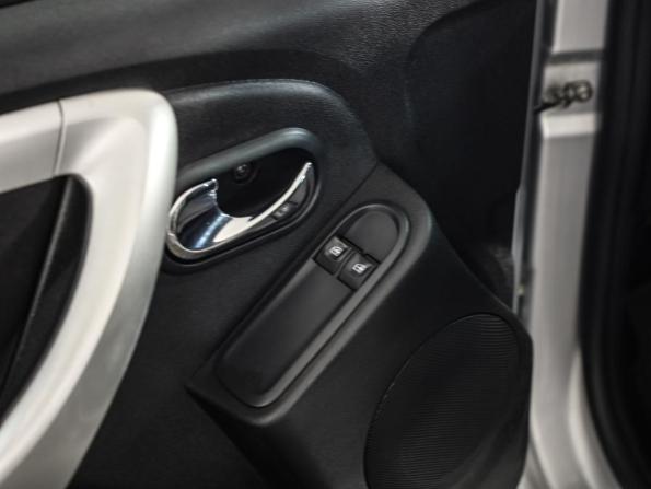 Nissan Terrano III (D10) с пробегом 2019 года, цена 1 449 000 рублей, 96527 км, внедорожник, Автокод Объявления