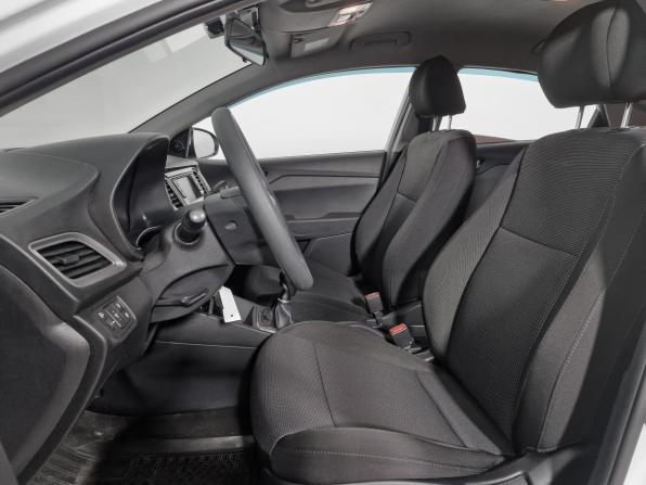 Hyundai Solaris II Рестайлинг с пробегом 2020 года, цена 1 299 000 рублей, 75114 км, седан, Автокод Объявления