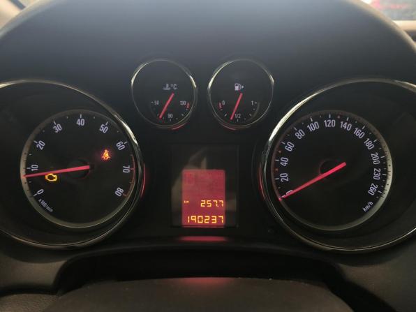 Opel Astra J с пробегом 2012 года, цена 590 000 рублей, 190235 км, хэтчбек, Автокод Объявления
