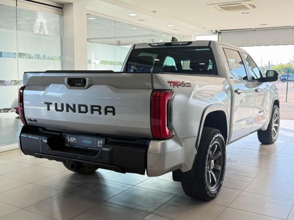 Toyota Tundra III с пробегом 2024 года, цена 6 950 000 рублей, 9832 км, пикап, Автокод Объявления