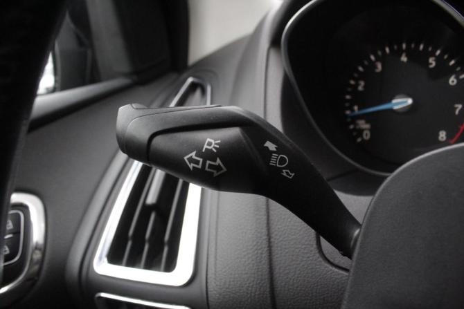 Ford Focus III Рестайлинг с пробегом 2019 года, цена 1 420 000 рублей, 140513 км, седан, Автокод Объявления