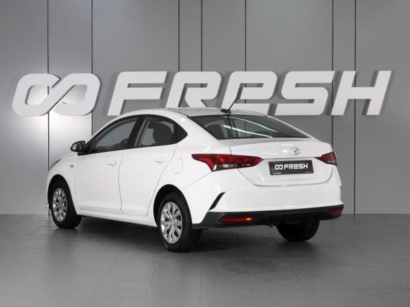 Hyundai Solaris II Рестайлинг с пробегом 2021 года, цена 1 559 000 рублей, 117731 км, седан, Автокод Объявления