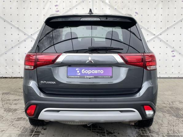 Mitsubishi Outlander III Рестайлинг 3 с пробегом 2021 года, цена 2 450 000 рублей, 122062 км, внедорожник, Автокод Объявления