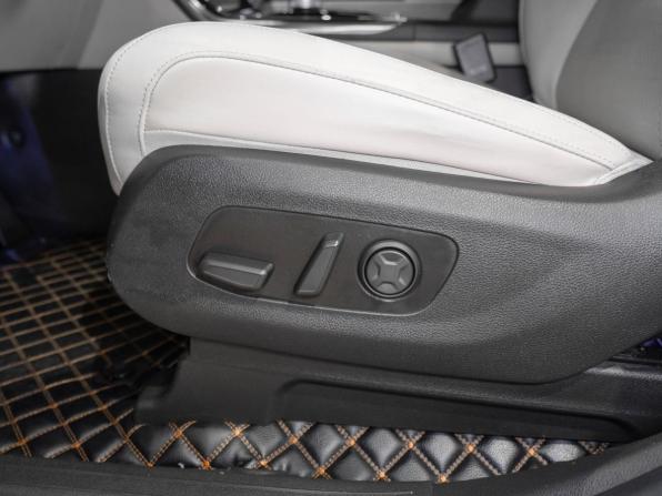 Kia Carnival IV с пробегом 2021 года, цена 3 645 000 рублей, 91161 км, минивэн, Автокод Объявления
