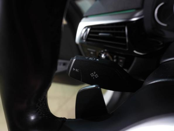 BMW 5 серии VII (G30/G31/G38) с пробегом 2018 года, цена 3 489 000 рублей, 135508 км, седан, Автокод Объявления