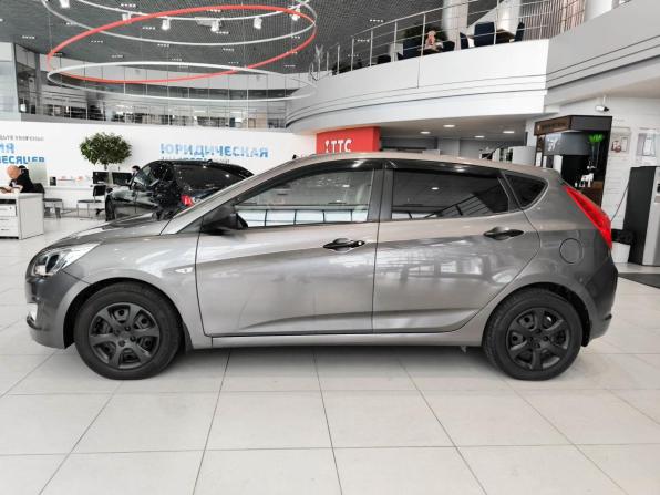 Hyundai Solaris I Рестайлинг с пробегом 2015 года, цена 850 000 рублей, 93480 км, хэтчбек, Автокод Объявления