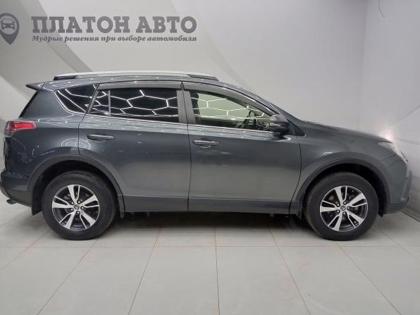 Toyota RAV4 IV (XA40) Рестайлинг с пробегом 2016 года, цена 1 990 000 рублей, 211950 км, внедорожник, Автокод Объявления