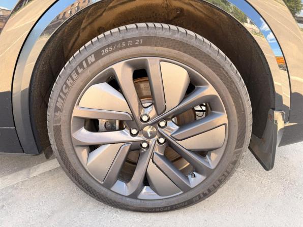 Li Auto (Lixiang) L9 I с пробегом 2024 года, цена 5 980 000 рублей, 68554 км, внедорожник, Автокод Объявления