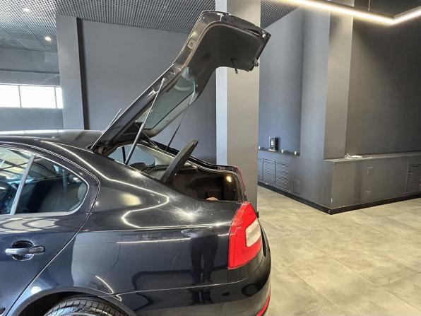 Skoda Octavia II (A5) Рестайлинг с пробегом 2011 года, цена 790 000 рублей, 183049 км, лифтбек, Автокод Объявления