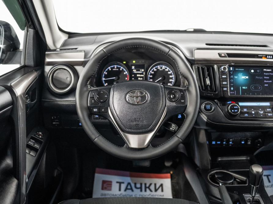 Toyota RAV4 IV (XA40) Рестайлинг Иркутск  - изображение 9