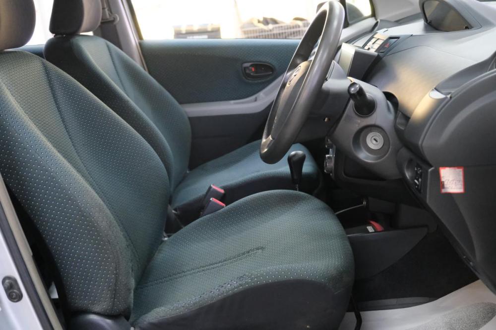 Toyota Vitz II (XP90) Омск  - изображение 8