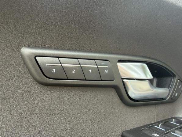 Land Rover Range Rover Evoque I с пробегом 2015 года, цена 2 250 000 рублей, 101399 км, внедорожник, Автокод Объявления