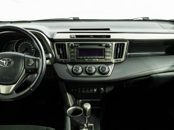 Toyota RAV4 IV (XA40) с пробегом 2015 года, цена 1 799 585 рублей, 230722 км, внедорожник, Автокод Объявления