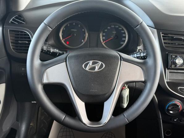 Hyundai Solaris I Рестайлинг с пробегом 2014 года, цена 829 000 рублей, 197148 км, седан, Автокод Объявления
