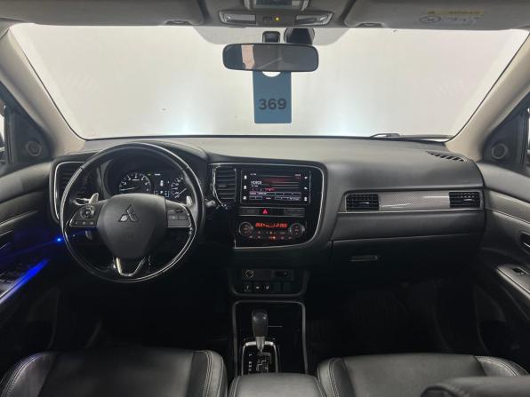 Mitsubishi Outlander III Рестайлинг 3 с пробегом 2019 года, цена 2 050 000 рублей, 155000 км, внедорожник, Автокод Объявления