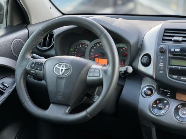 Toyota RAV4 III (XA30) Рестайлинг с пробегом 2012 года, цена 1 499 000 рублей, 161800 км, внедорожник, Автокод Объявления