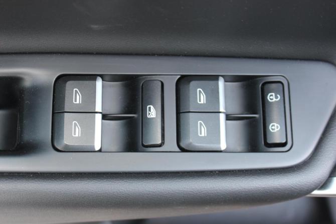 Geely Atlas I с пробегом 2020 года, цена 1 397 000 рублей, 131299 км, внедорожник, Автокод Объявления
