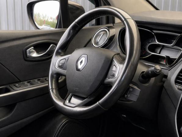 Renault Kaptur I с пробегом 2019 года, цена 1 547 000 рублей, 142011 км, внедорожник, Автокод Объявления