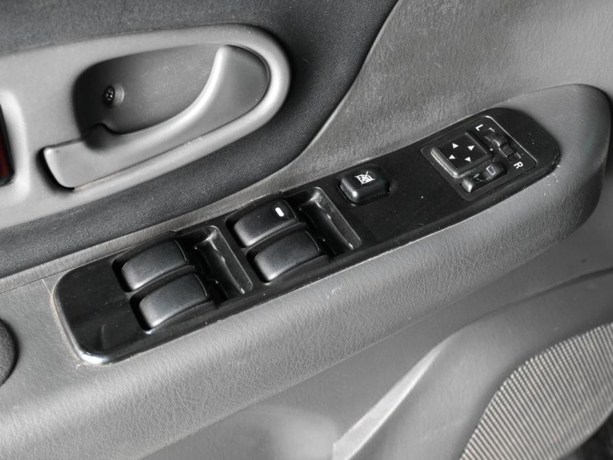 Mitsubishi Pajero Sport I Рестайлинг Ростов-на-Дону  - изображение 16