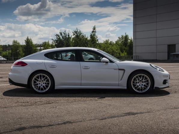 Porsche Panamera I Рестайлинг с пробегом 2013 года, цена 3 125 000 рублей, 124244 км, лифтбек, Автокод Объявления