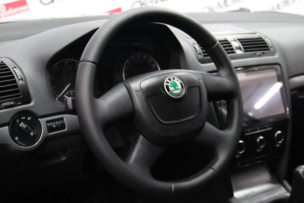 Skoda Octavia II (A5) Рестайлинг Сургут  - изображение 15