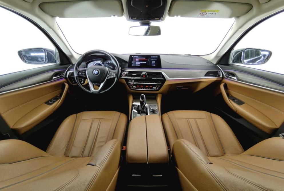 BMW 5 серии VI (F10/F11/F07) Рестайлинг Волгоград  - изображение 10