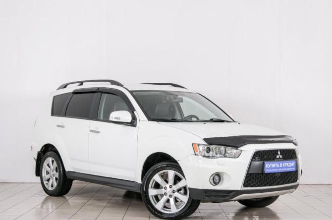 Mitsubishi Outlander II Рестайлинг с пробегом 2010 года, цена 1 269 000 рублей, 258124 км, внедорожник, Автокод Объявления