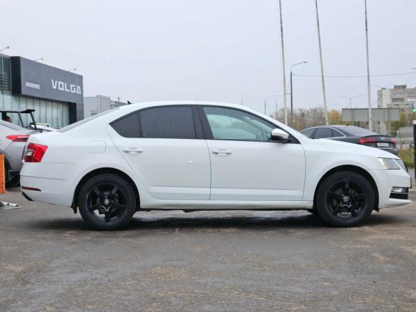 Skoda Octavia III (A7) Рестайлинг с пробегом 2020 года, цена 1 480 000 рублей, 216500 км, лифтбек, Автокод Объявления
