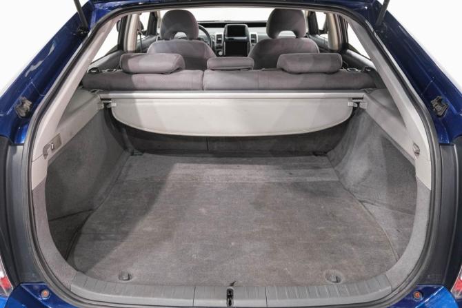Toyota Prius II Рестайлинг (XW20) с пробегом 2008 года, цена 859 000 рублей, 320000 км, лифтбек, Автокод Объявления