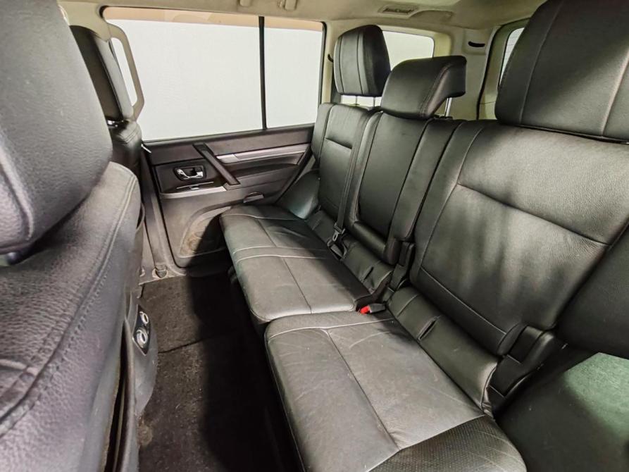 Mitsubishi Pajero IV Рестайлинг 1 Москва  - изображение 22