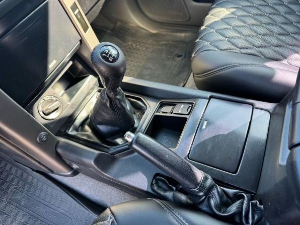 Toyota Land Cruiser Prado 150 Series с пробегом 2013 года, цена 2 319 000 рублей, 267167 км, внедорожник, Автокод Объявления