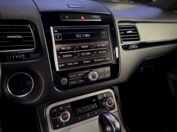 Volkswagen Touareg II с пробегом 2013 года, цена 2 550 000 рублей, 208216 км, внедорожник, Автокод Объявления