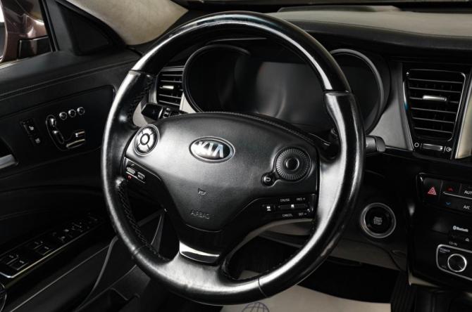 Kia Quoris I Рестайлинг с пробегом 2014 года, цена 1 729 000 рублей, 154717 км, седан, Автокод Объявления