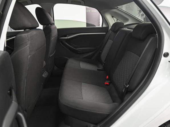 Lada (ВАЗ) Vesta I с пробегом 2019 года, цена 1 150 000 рублей, 103803 км, седан, Автокод Объявления