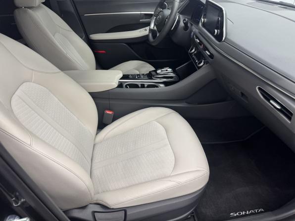 Hyundai Sonata VIII (DN8) с пробегом 2021 года, цена 2 650 000 рублей, 71950 км, седан, Автокод Объявления