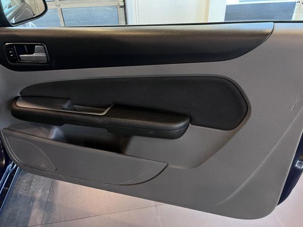 Ford Focus II Рестайлинг с пробегом 2011 года, цена 517 000 рублей, 203800 км, хэтчбек, Автокод Объявления