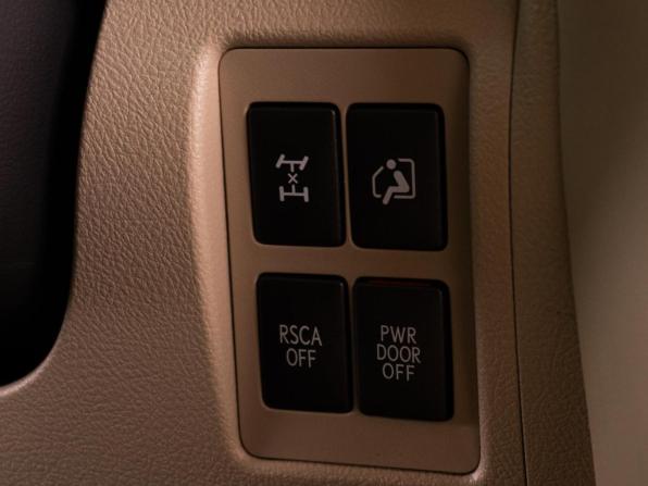 Lexus LX III Рестайлинг с пробегом 2014 года, цена 4 199 000 рублей, 462867 км, внедорожник, Автокод Объявления