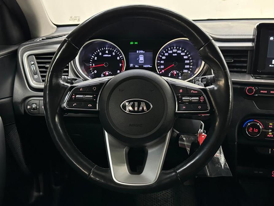 Kia Ceed III Санкт-Петербург  - изображение 13