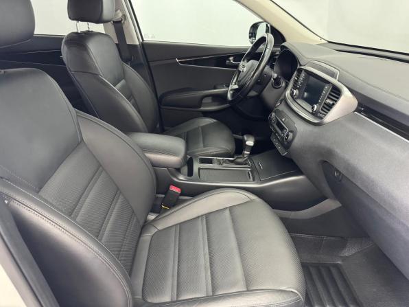 Kia Sorento III Prime Рестайлинг с пробегом 2019 года, цена 2 895 000 рублей, 62961 км, внедорожник, Автокод Объявления