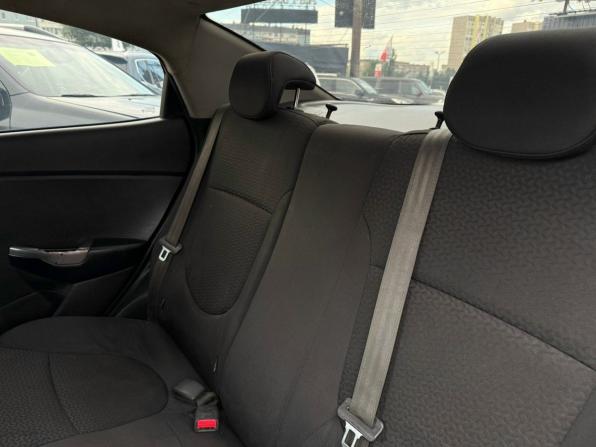 Kia Rio III Рестайлинг с пробегом 2016 года, цена 749 000 рублей, 187243 км, седан, Автокод Объявления