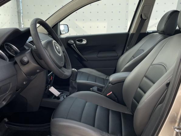 Renault Megane II Рестайлинг с пробегом 2008 года, цена 540 000 рублей, 272402 км, седан, Автокод Объявления